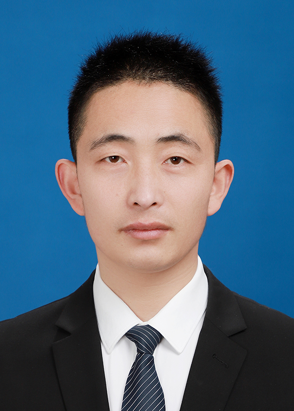 項(xiàng)目經(jīng)理李偉