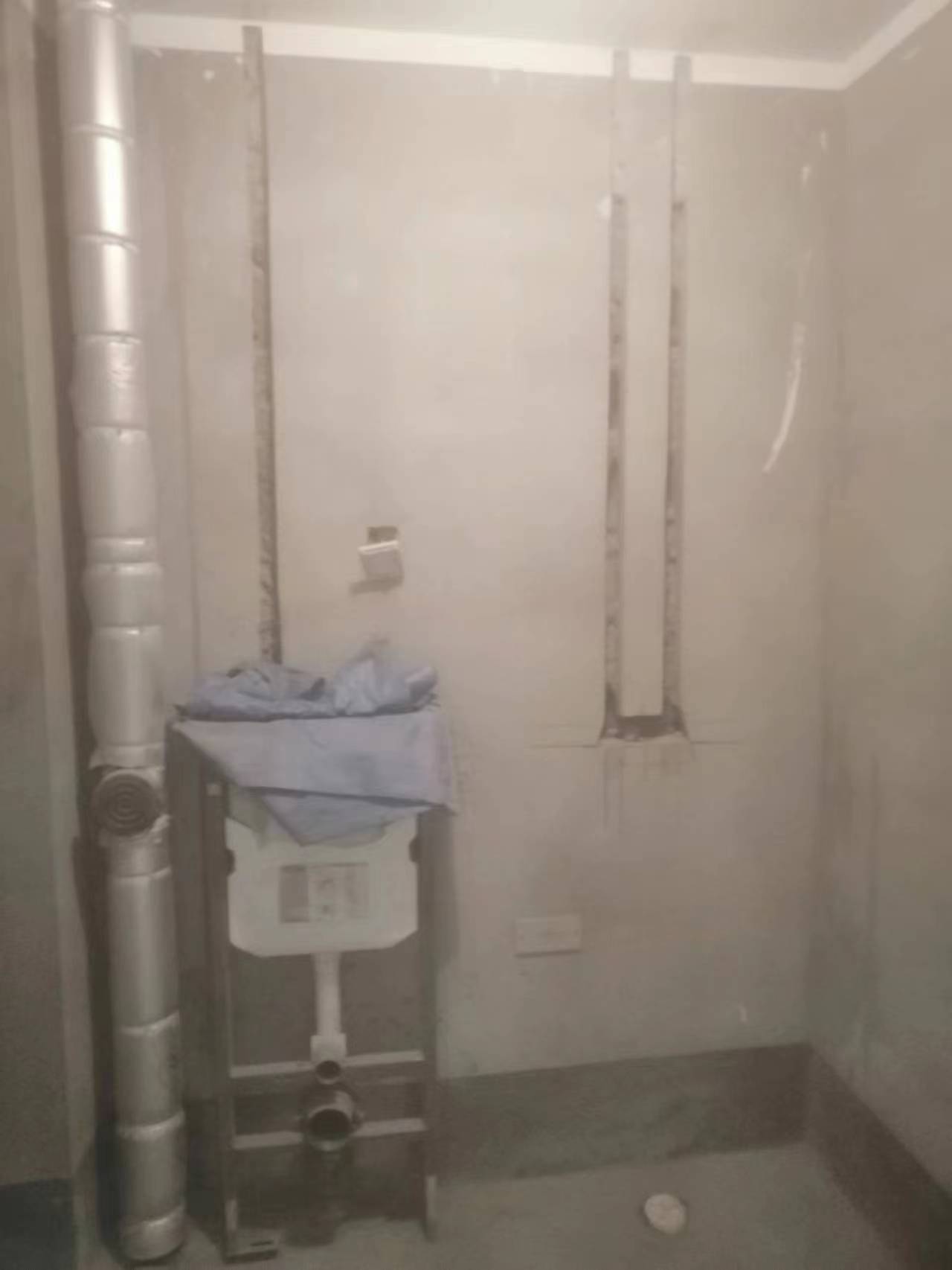 楓葉蔚瀾半島在施工地